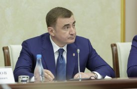 Подростки обратились к губернатору с просьбой оставить стадион жителям