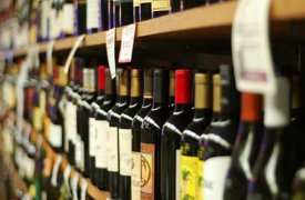 Тульскую продавщицу осудили за продажу алкоголя раньше положенного времени