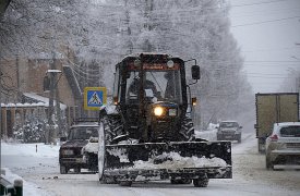 Продолжаются работы по вывозу тульского снега