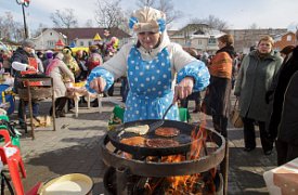 Масленичная неделя в Туле: ковка сковороды, битва блинопеков, цыганские песни и большой квест