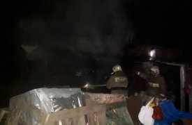 Ночью в Туле 8 человек тушили сарай