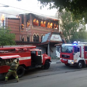 Страшный пожар на ул. Мира в Туле: фото и видео