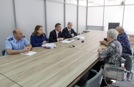 В Туле состоялась встреча с жителями, обратившимися на «телефон доверия» губернатора