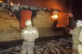 Пожар в доме в Киреевском районе тушили девять человек