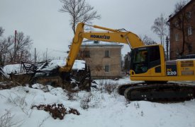 В Пролетарском округе Тулы сносят сараи