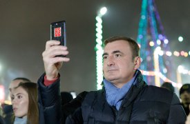 Губернатор Алексей Дюмин поздравил жителей Тульской области с Новым годом