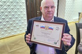 Александр Лапин - победитель Большой литературной премии России