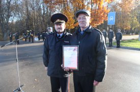 В Туле наградили охранника ЦПКиО, предотвратившего преступление