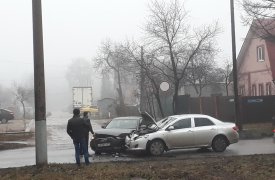 В Туле на улице Станиславского не разъехались «Ауди» и «Тойота»