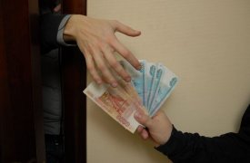 В Тульской области инспектор ДПС пойдет под суд за 5000 рублей