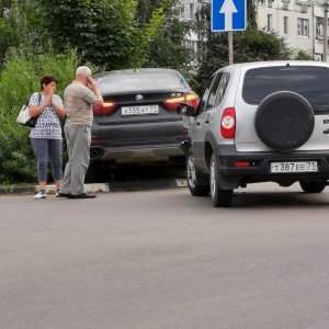 В Пролетарском районе Тулы столкнулись Chevrolet и BMW