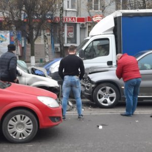 В Туле на ул. Октябрьской столкнулись 