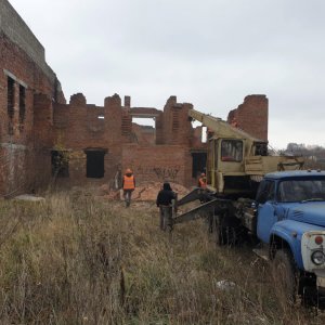 В Тульской области принудительно снесли опасный недострой