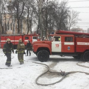 В Туле на улице Староникитская загорелся частный дом