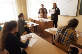 Почти 80% выпускников планируют пронести шпаргалки на ЕГЭ