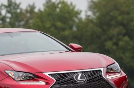 В Туле угнали уже второй красный Lexus RX за сутки