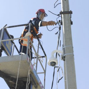 Тулэнерго проводит переустройство энергооборудования для улучшения транспортной  инфраструктуры в Привокзальном округе Тулы
