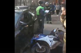 В Алексине «Форд Фокус» подрезал «Сузуки»: водитель и пассажир мотоцикла были госпитализированы