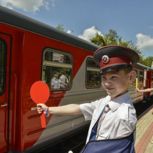 Детская железная дорога в Новомосковске Тульской области вновь запустила движение