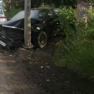Нетрезвый водитель «Форда» врезался в столб в Тульской области