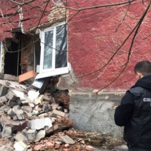 Тульские следователи заинтересовались обрушением части дома в Киреевске