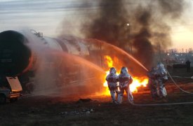 В Туле столкнулись пассажирский и товарный поезда: тульские спасатели проводят учения