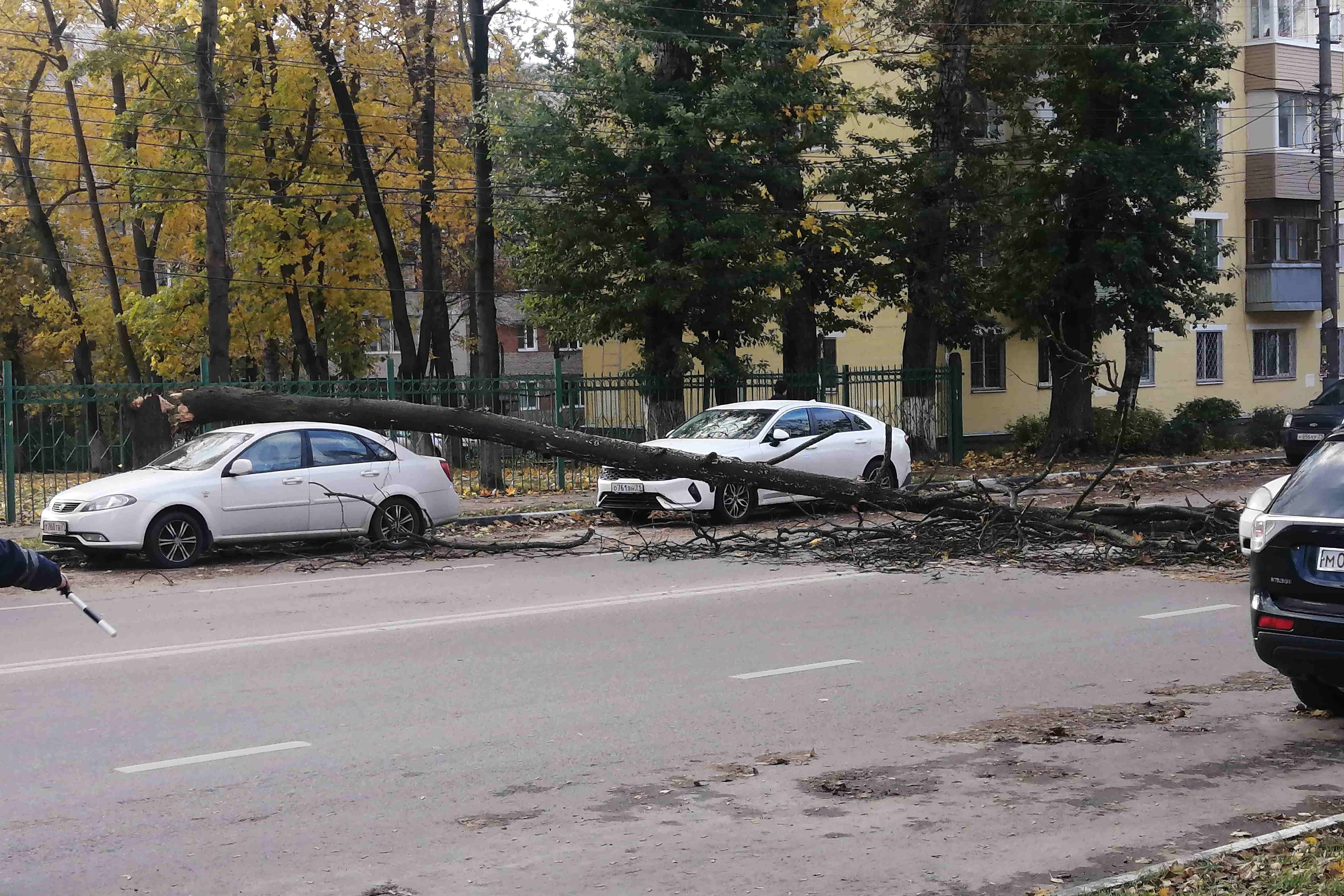 Что взорвалось в туле сегодня. В Туле упали леса. Тула сегодня.